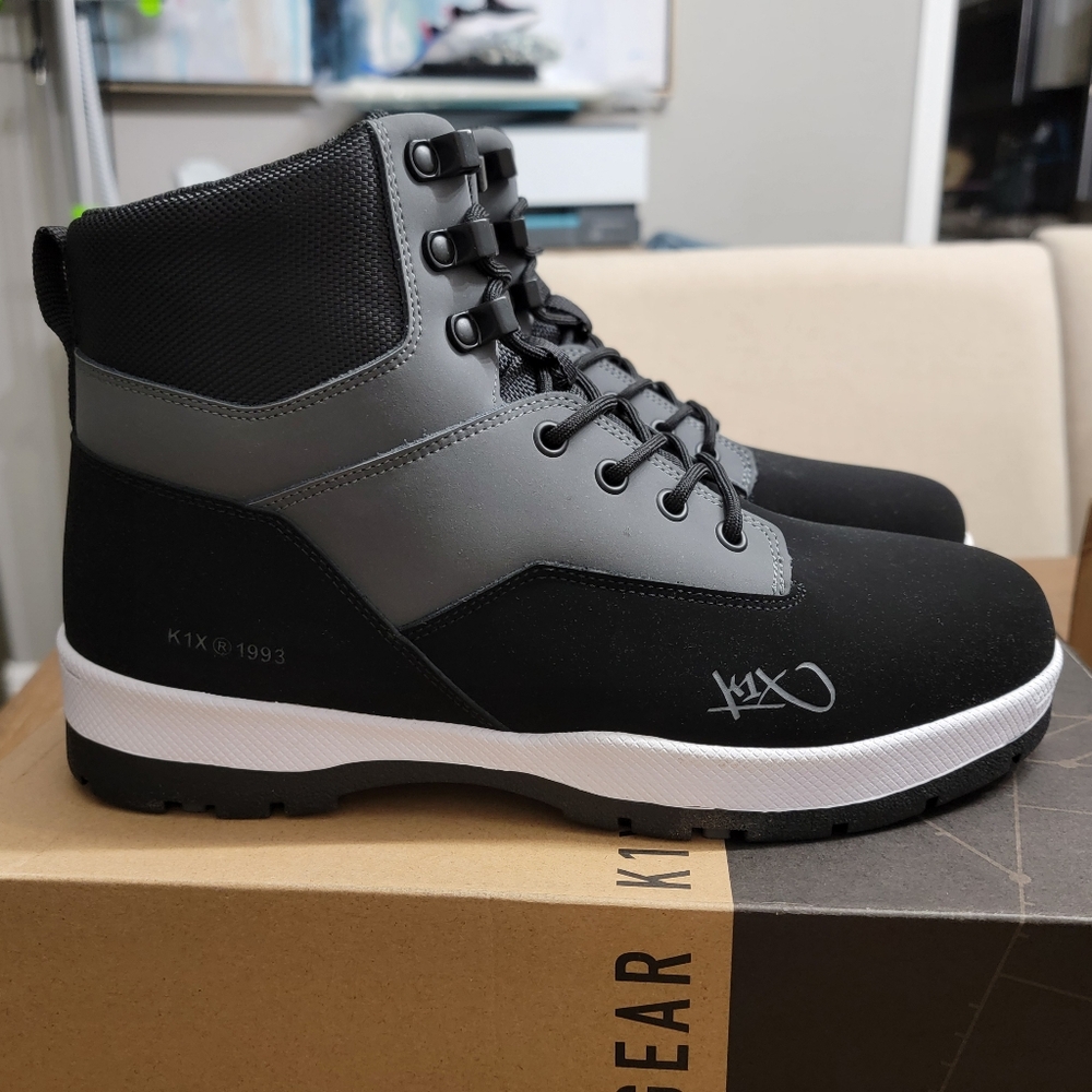 K1X H1ke plus, boots, high, new in box, 9.5 men, grey, black, white